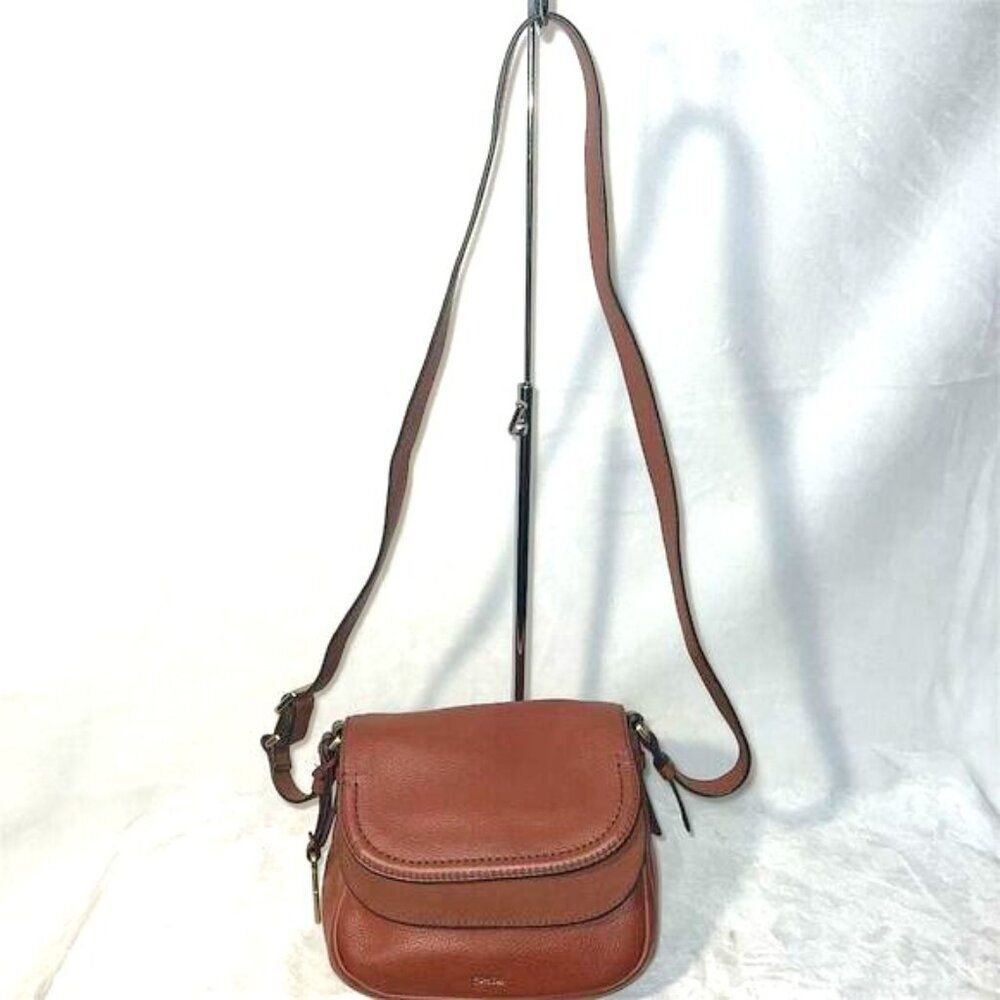 Fossil Peyton Brown Leather Crossbody Saddle Bag with Key Charm